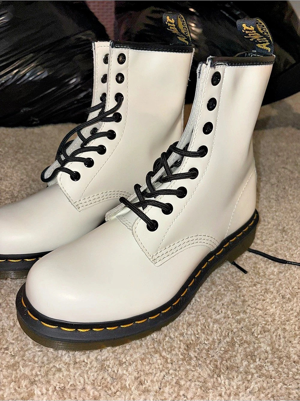 Dr. Martens 1460 Smooth Leather Lace-Up Boots Smooth Leather Combat Boots White